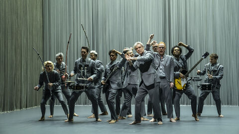Remain in light : David Byrne & the Talking Heads - the concert films