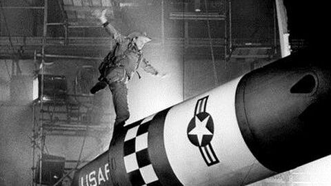 Dr. Strangelove, or how I Learned to stop Worrying and Love the Bomb (NL ond.)